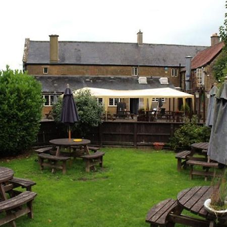 The Fleur-De-Lis Hotel Chiselborough Exterior foto